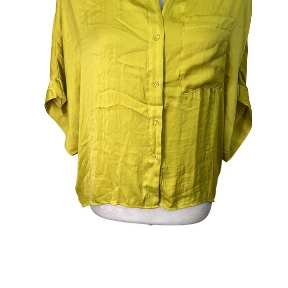 Industry Republic Top Airflow Fabric Button Up Short Sleeves Yellow Green M NWT - Picture 4 of 11